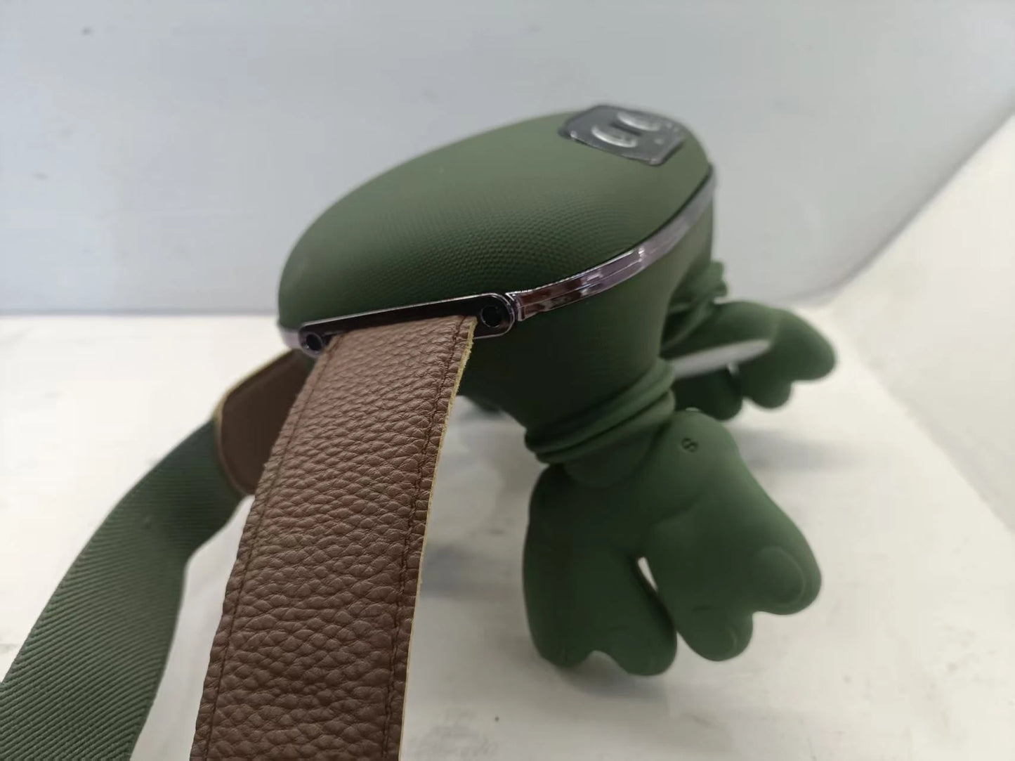 hall-sensor-shiatsu-neck-shoulder-massager-smart-technology-uk