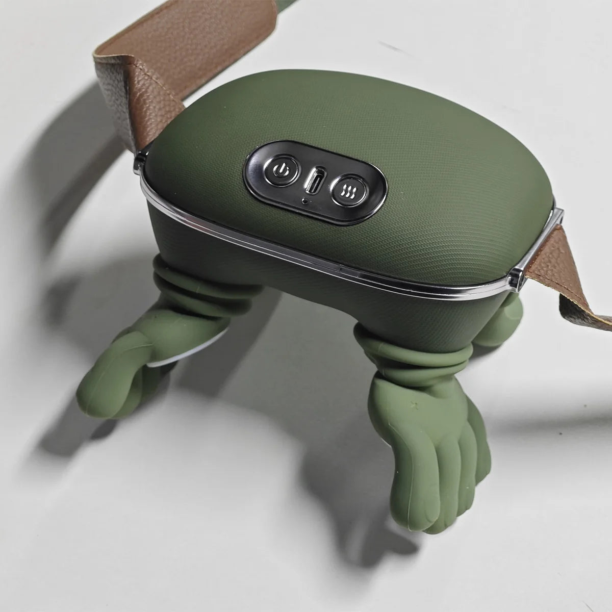 hall-sensor-shiatsu-neck-shoulder-massager-smart-technology-uk